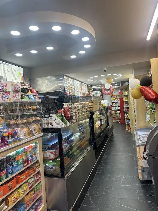 6 Brothers Gourmet Deli Picture 9