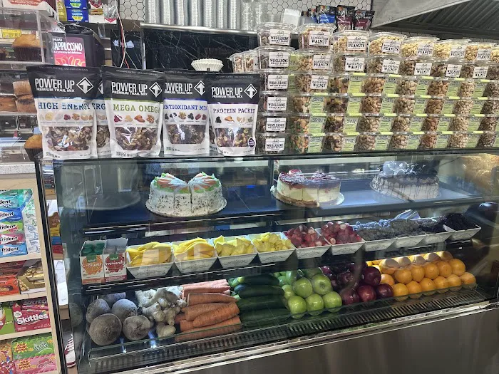 6 Brothers Gourmet Deli Picture 10