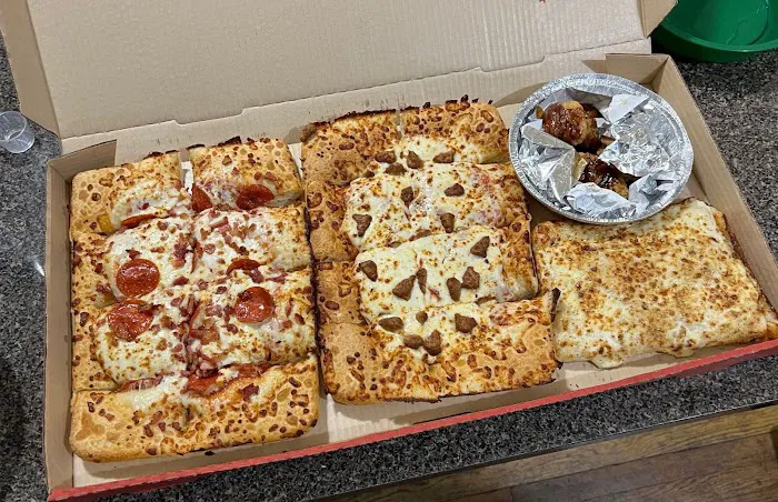 Pizza Hut Picture 9