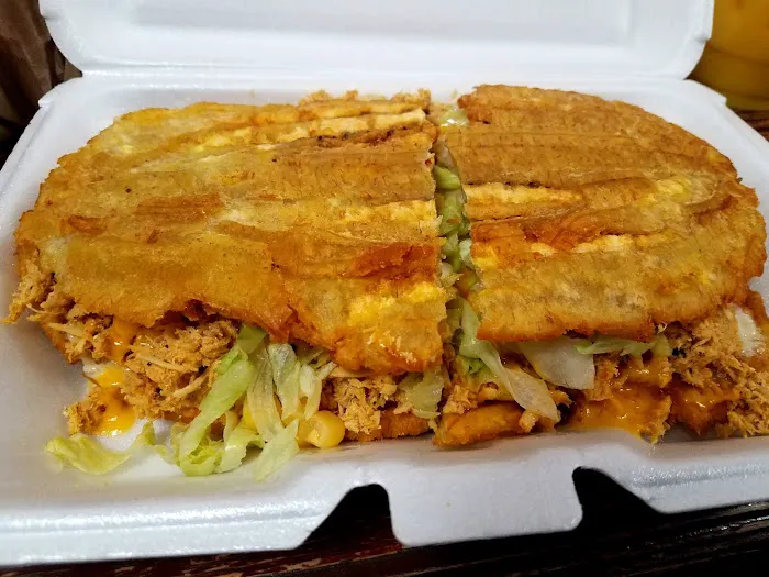 Empanadas Monumental Picture 2