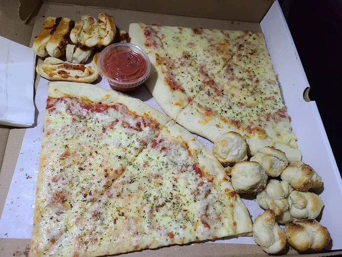 Flaco's Pizza Picture 5