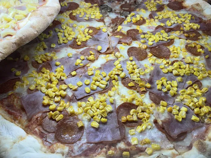 N&M's Pizza Bar Picture 3