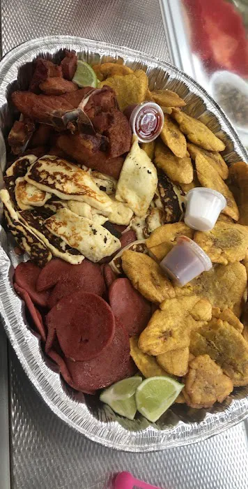 Los Amigos Food Deli Picture 10