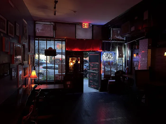 Rossi's Lounge Picture 2
