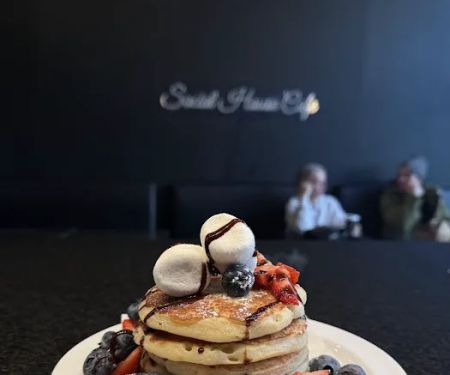 Social House Cafe & Coffee