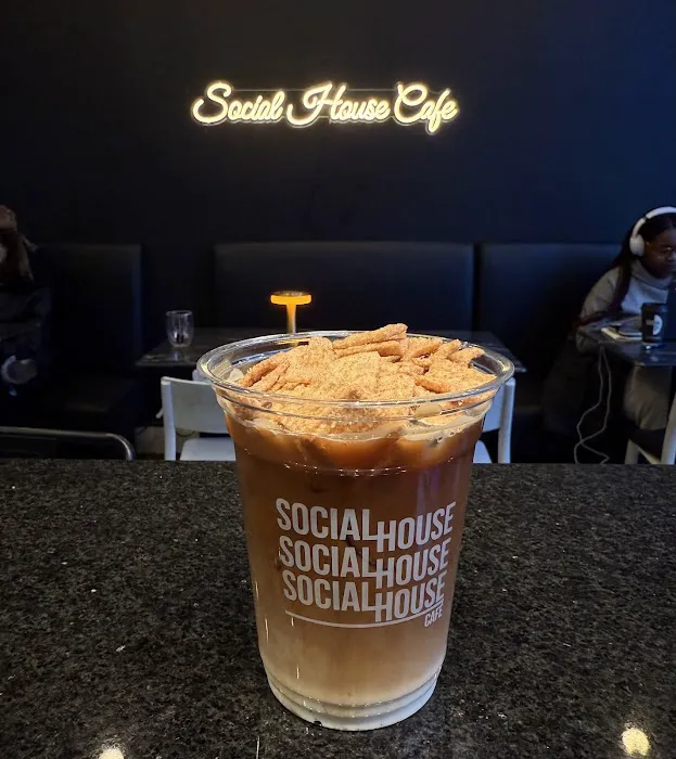 Social House Cafe & Coffee Picture 10