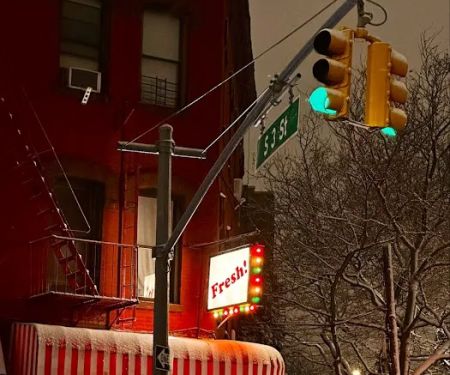 Williamsburg Pizza Union Avenue