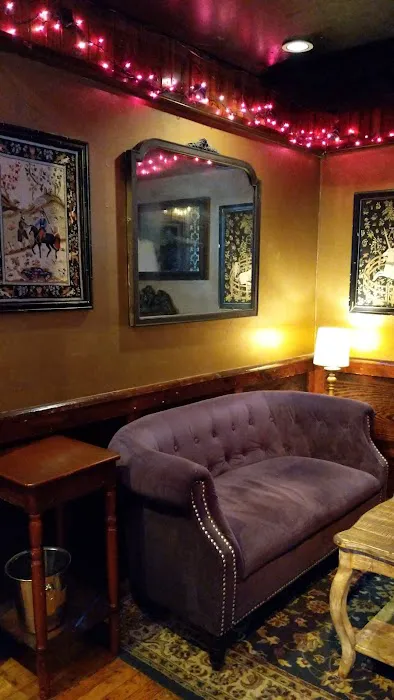 Fiction Bar/Cafe Picture 2