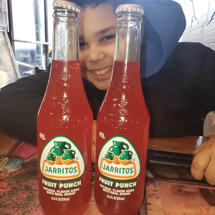 Taco Santana Picture 3
