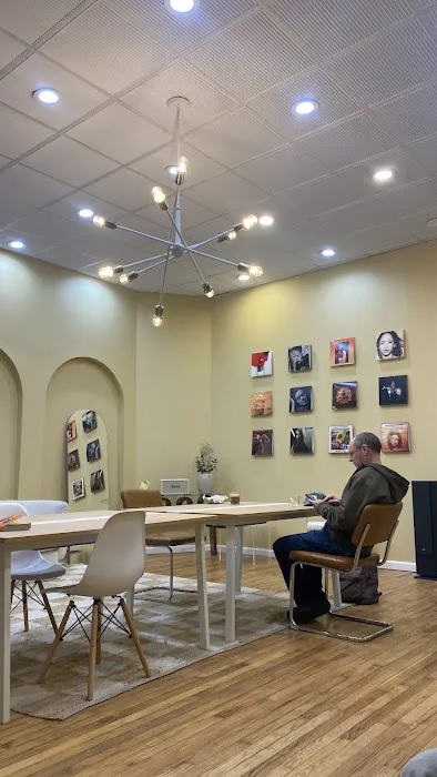 Sweet Fire Cafe & Studio Picture 3