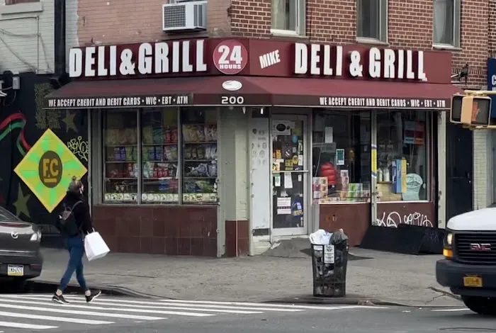 Mike Deli & Grill Picture 1