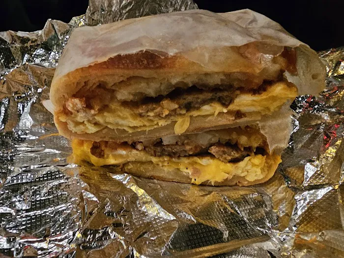 American Choice Gourmet Deli Picture 3