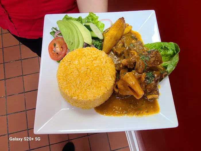 Dinastia Ecuadorian Food 2 Picture 5