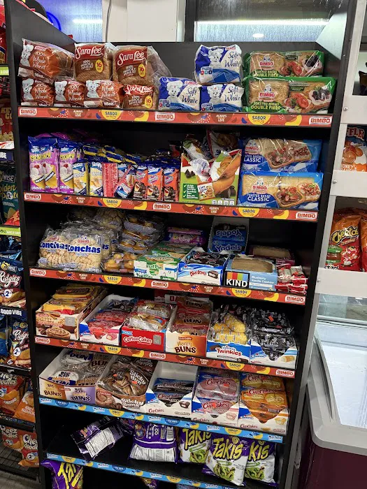 Smiley's Deli-Grocery Picture 4