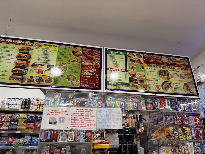 Smiley's Deli-Grocery Picture 3