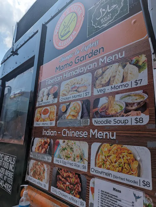 Momo Garden Food Truck DBA Everest Asian Fusion Picture 5