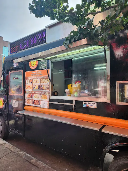Momo Garden Food Truck DBA Everest Asian Fusion Picture 6