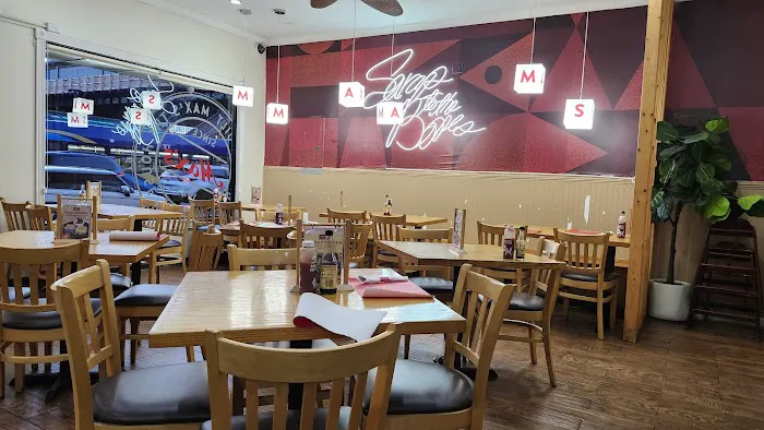 Max's Restaurant, Cuisine of the Philippines Picture 1
