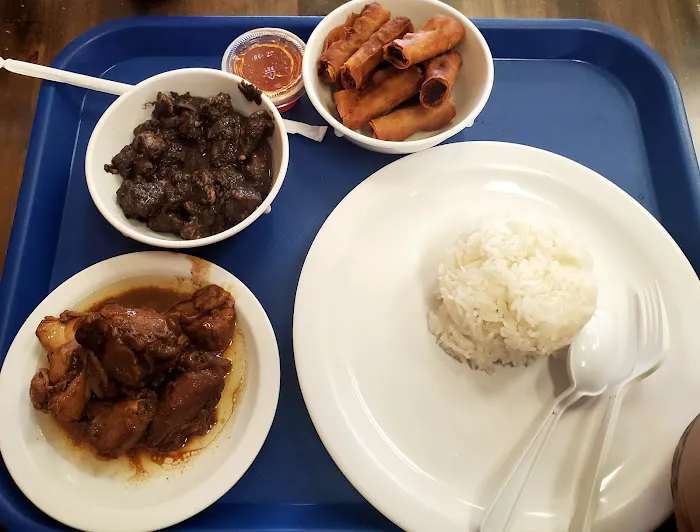 Kapamilya Restaurant and Bakeshop Picture 4