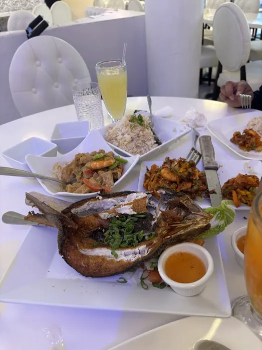Kabayan Bistro Lounge and Banquet Picture 3