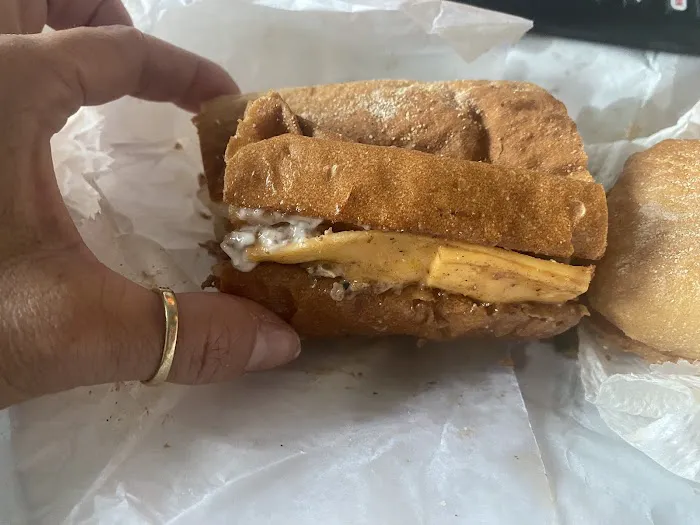 SB Deli & Convenience Picture 4