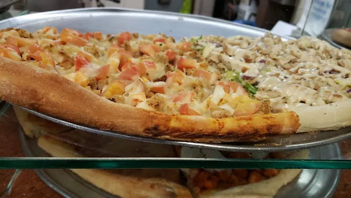 69 Pizzeria Picture 7