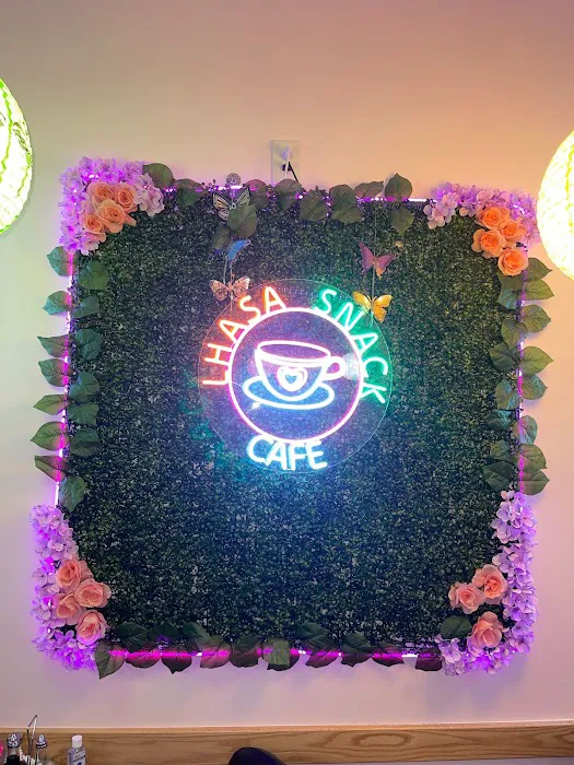 Lhasa Snack Cafe Picture 1