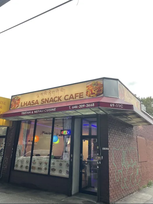 Lhasa Snack Cafe Picture 2