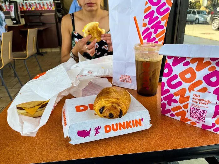Dunkin' Picture 7