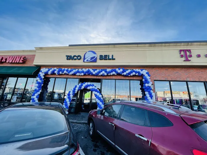 Taco Bell Picture 8