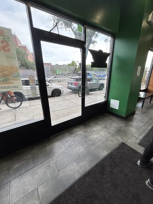 Wingstop Picture 5