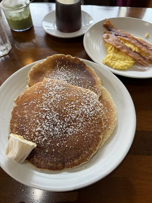 Ricky's Cafe Picture 10