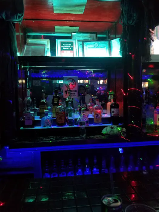 MB Bar Boutique Picture 7