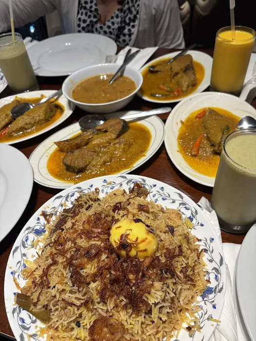 Chef's Mahal-Mannan Restaurant & Grill Picture 4