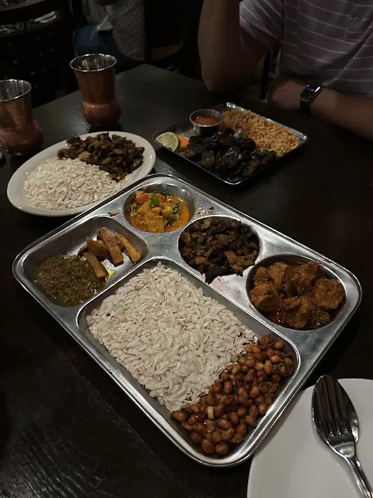 Himalayan Yak Restaurant Picture 5