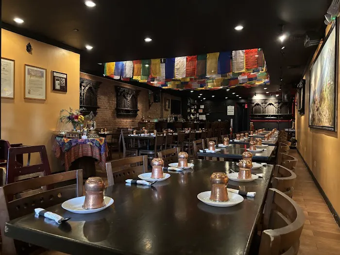 Himalayan Yak Restaurant Picture 2
