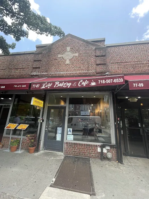 Lety's Bakery and Cafe Picture 2