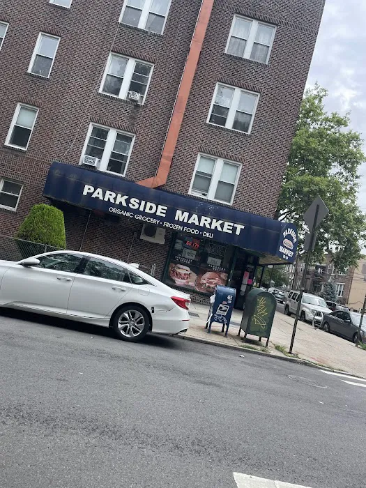 Astoria Parkside Market Picture 7
