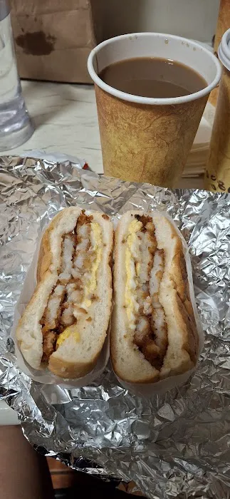 Geovy's Deli & Grocery Picture 1