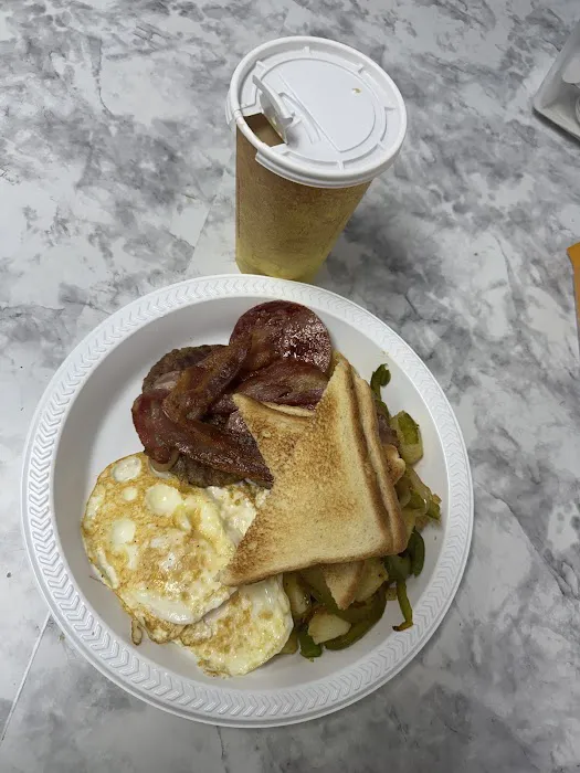 Geovy's Deli & Grocery Picture 9