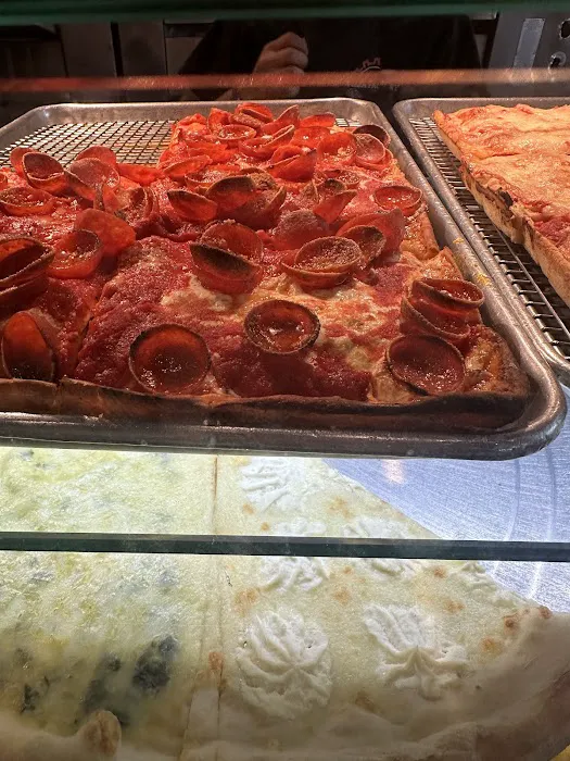 Astoria Pizza Factory Picture 1