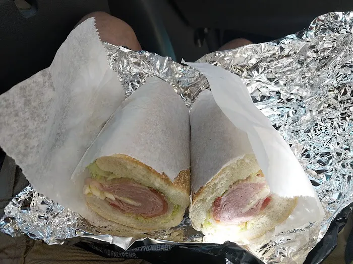 J & G Gourmet Deli Corp Picture 5