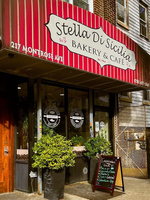 Stella Di Sicilia Bakery Picture 3