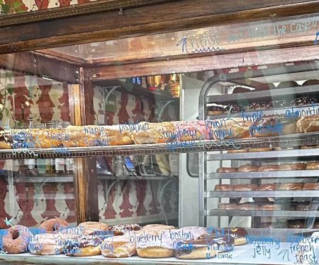 Dun-Well Doughnuts