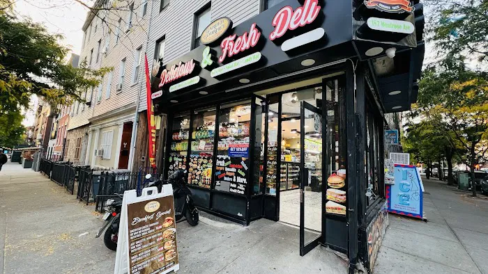 GARDEN GOURMET DELI & GRILL Picture 8