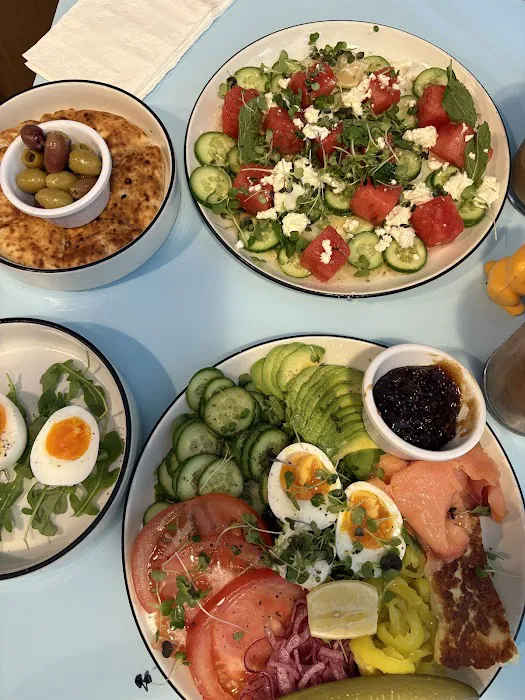 Baby Blues Luncheonette Picture 6