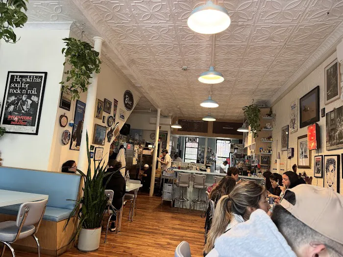 Baby Blues Luncheonette Picture 4