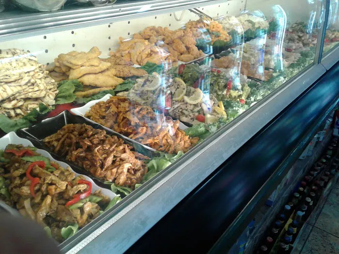 L Stop Gourmet Deli Picture 5