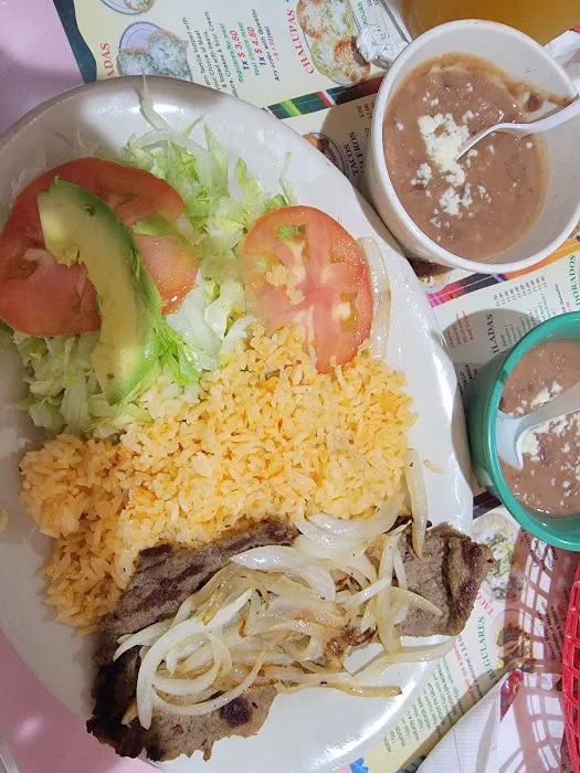 Antojitos Mexicanos Picture 2