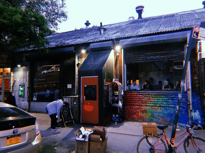 Momo Sushi Shack Picture 8
